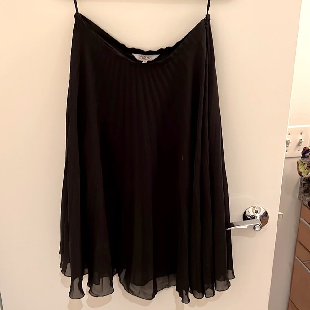 Black midi pleated skirt